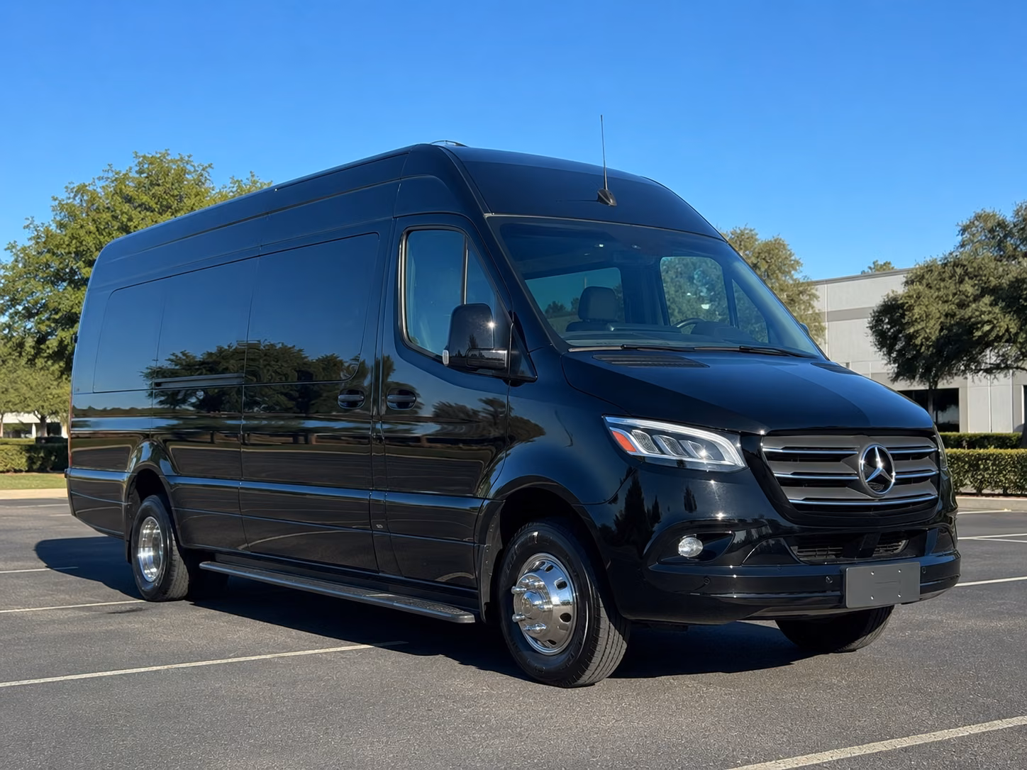 book the perfect ride for your next convention or trade show 5