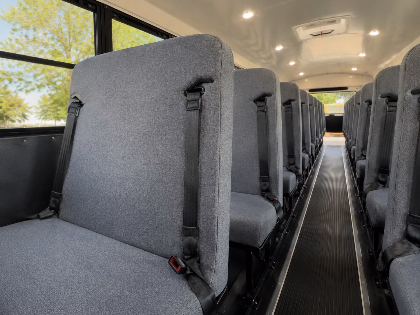 book the perfect ride for your next field trip 4