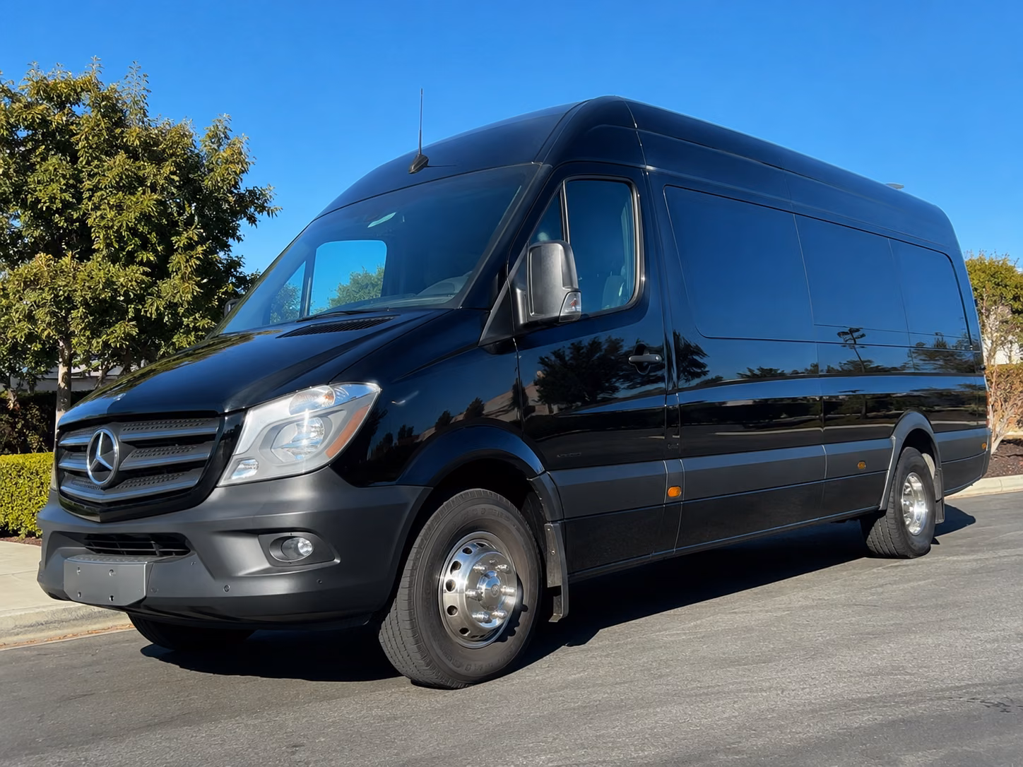 book the perfect ride for your next sporting event 5