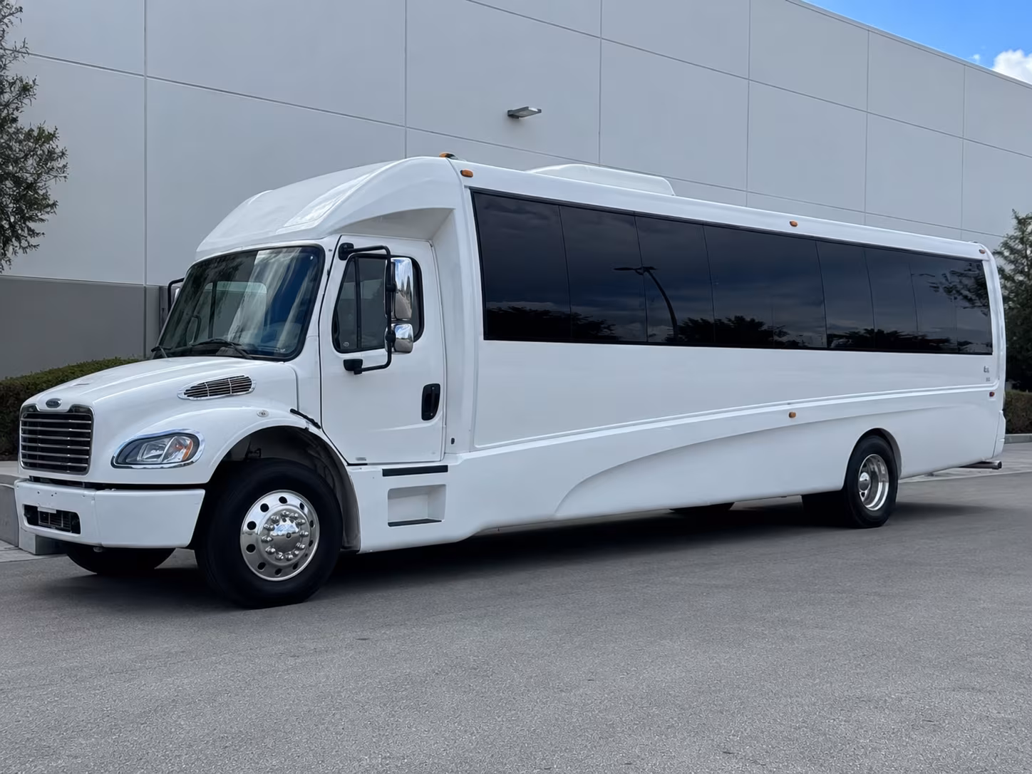 party buses for santa barbara bachelorette and bachelor weekends
